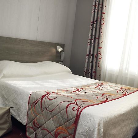Brit Hotel Confort Le Revest 생트막시메 외부 사진